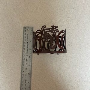 Metal pumpkin candle holder